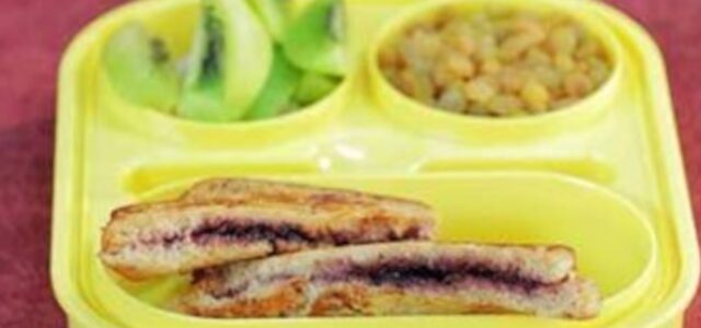 LuvMyRecipe.com - Jammy French Toast Featured
