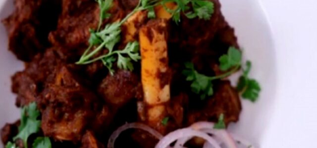LuvMyRecipe.com - Kolhapuri Mutton Featured