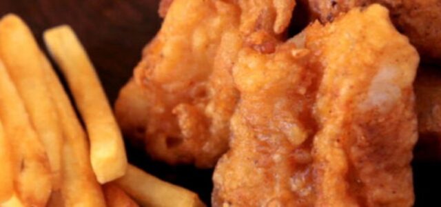 LuvMyRecipe.com - Beer Battered Malwani Fish and Chips Featured