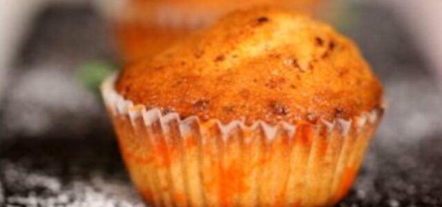 LuvMyRecipe.com - Eggless Mawa Cakes Featured