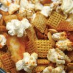 LuvMyRecipe.com - Party Mix - Honey Sriracha