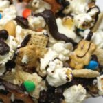 LuvMyRecipe.com - Party Mix - Sweet and Salty