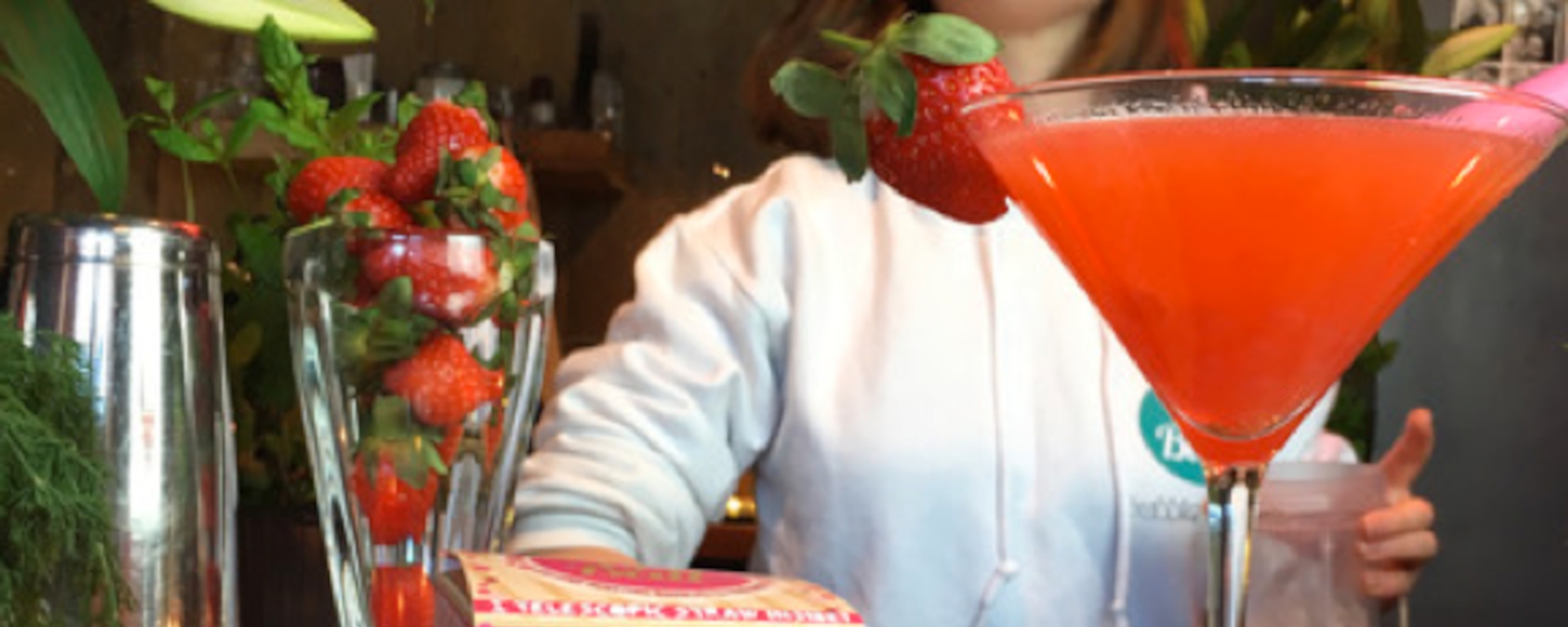 Strawberry Daiquiri with Strawberry Bursting Juice Bubbles