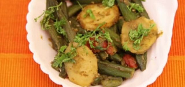 LuvMyRecipe.com - Sindhi Bhindi Aloo In Green Masala Featured