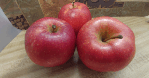 LuvMyRecipe.com - Apples