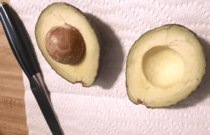 LuvMyRecipe.com - Avocado with Pit