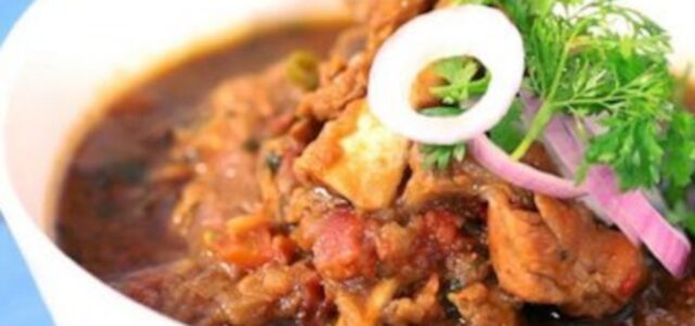 LuvMyRecipe.com - Sindhi Bhugal Gosht (Bhuna Mutton) Featured