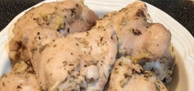 LuvMyRecipe.com - Everyday Instant Pot Chicken Thighs Featured