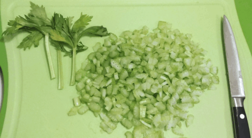 LuvMyRecipe.com - Celery Dice