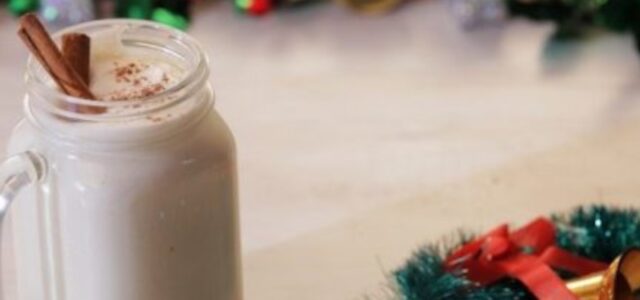 LuvMyRecipe.com - Homemade Christmas Eggnog with Rum and Whiskey Featured