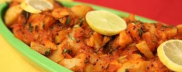 Lasooni Aloo: Indian Garlic Potato Curry