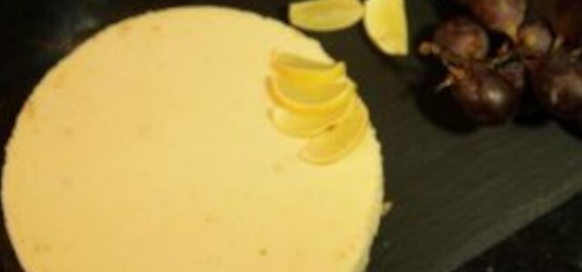 LuvMyRecipe.com - Luscious No-Bake Lemon Cheesecake Featured