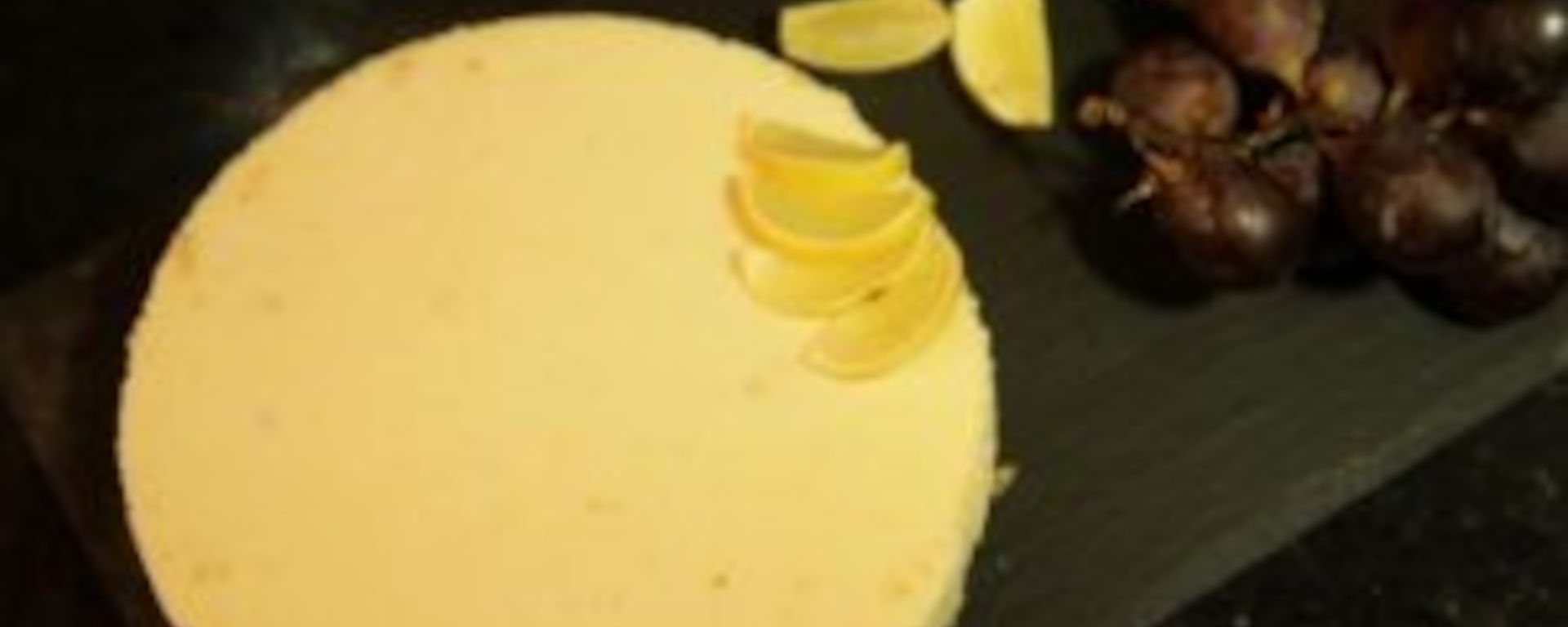 LuvMyRecipe.com - Luscious No-Bake Lemon Cheesecake Featured