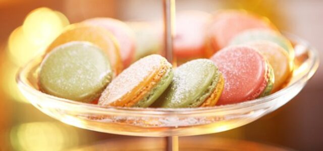 LuvMyRecipe.com - Thandai Macarons For Holi Featured