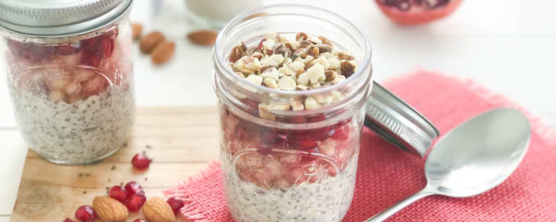 Overnight Oats with Pomegranate and Roasted Almonds