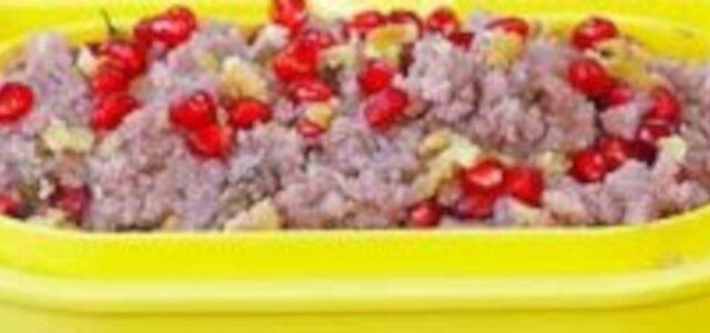 LuvMyRecipe.com - Semolina Berry Halwa Featured