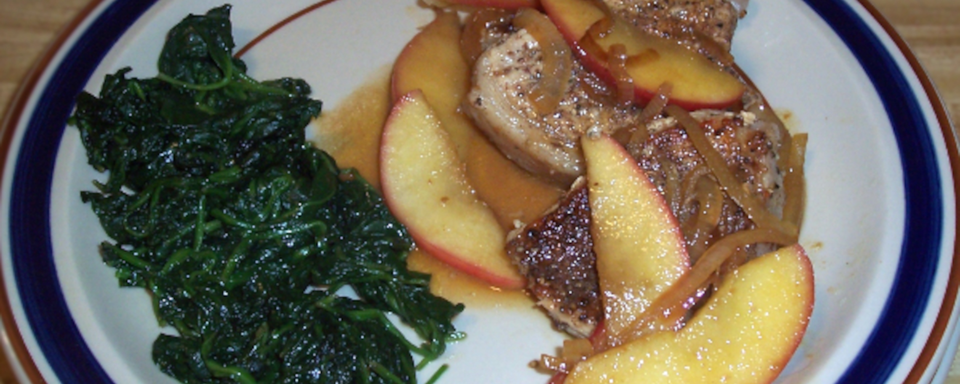 Spiced Pork Chops with Sautéed Apples