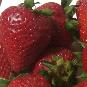 LuvMyRecipe.com - Strawberries Too
